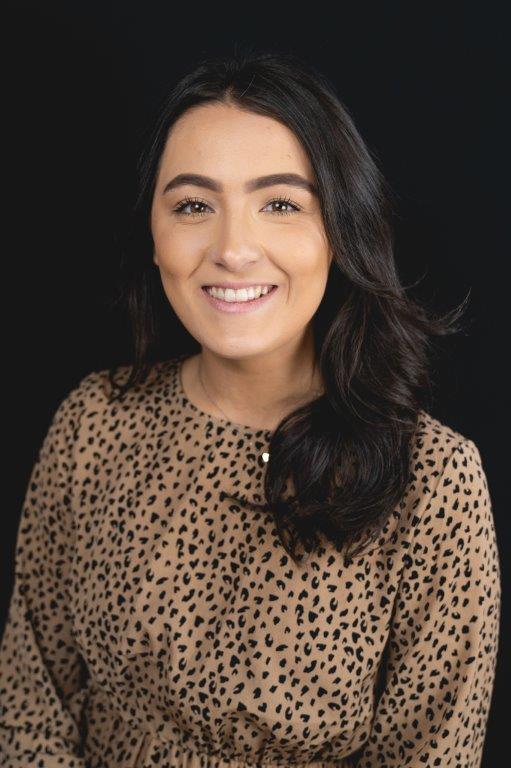 A photo of Caitlin Pearson